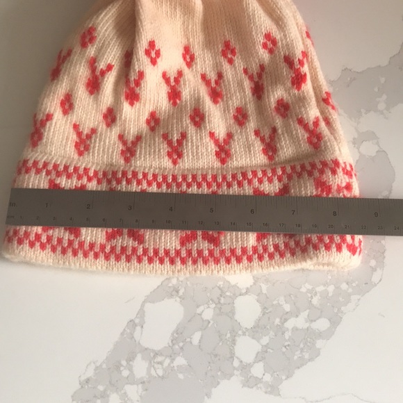 ✨Sold✨ Vintage 100% Wool Toque For Salvage Or Crafting - Picture 10 of 10